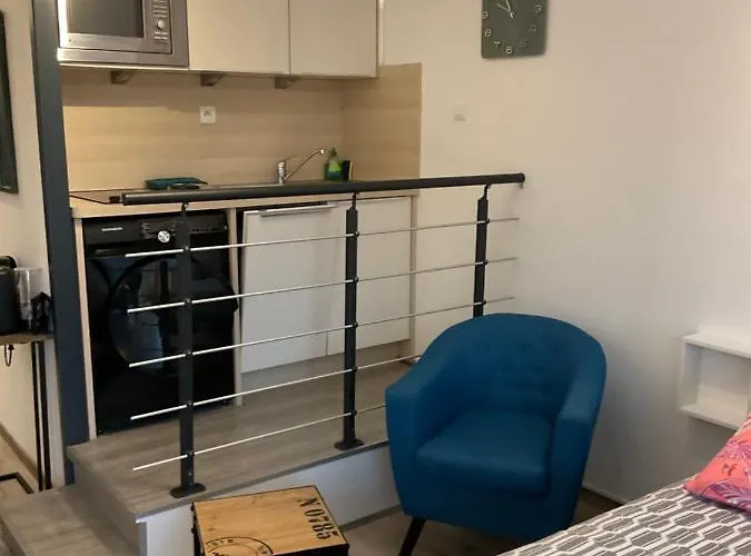 Eden Park Apartment *